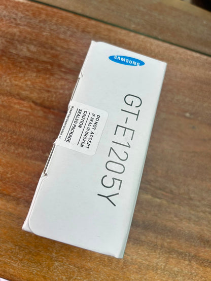Samsung Keystone 2 – Brand New Never Used Simple Big Button Phone | Unlocked